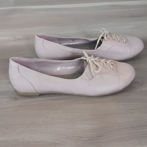 Pink Joy & Peace flats - Picture 2 of 5
